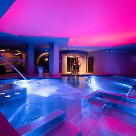 Grand Plaza & Wellness 5* Andorra la Vella