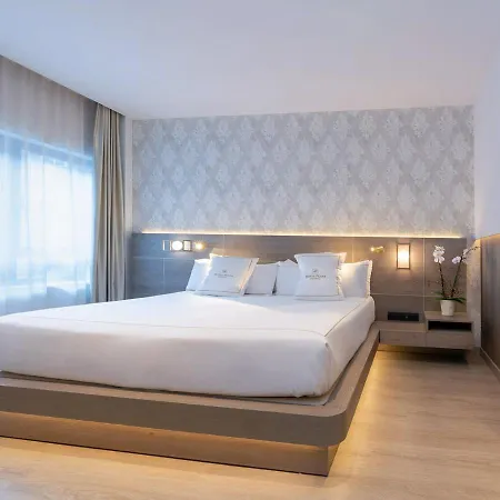 Hotel Grand Plaza & Wellness